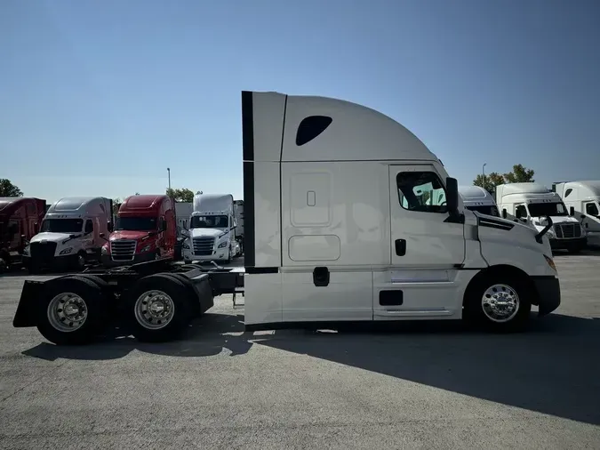 2022 Freightliner Cascadia&reg;