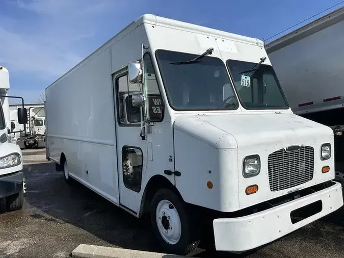 2018 Freightliner MT45