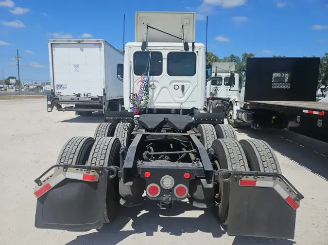 2019 FREIGHTLINER/MERCEDES NEW CASCADIA PX12664