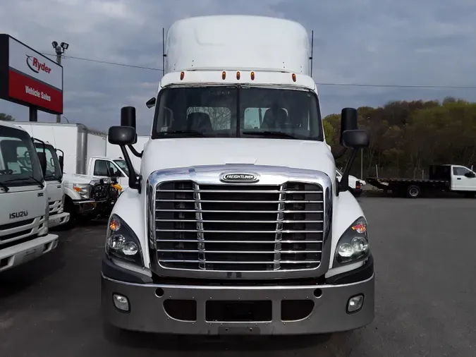 2018 FREIGHTLINER/MERCEDES CASCADIA 125