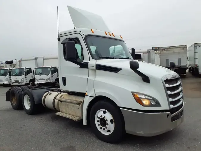 2019 FREIGHTLINER/MERCEDES NEW CASCADIA PX12664ec37001c389037b2be78bcc4ec98a103