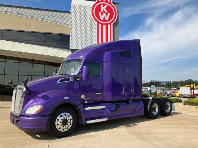 2020 Kenworth T680