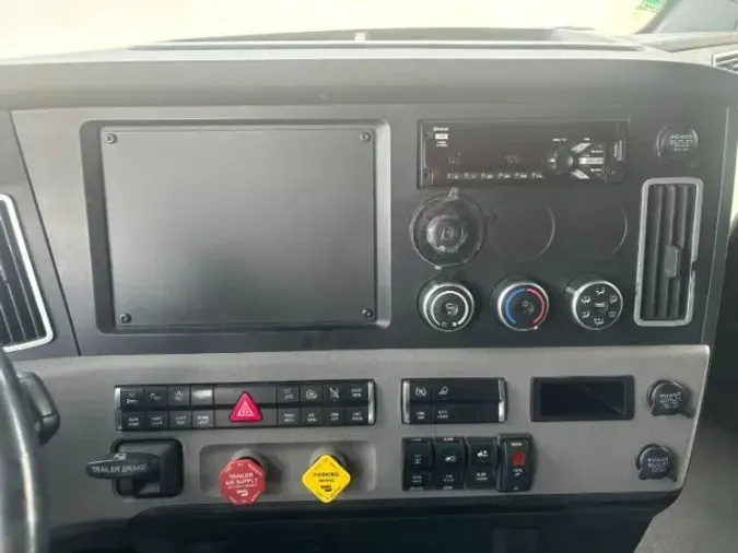 2020 Freightliner New Cascadia 126