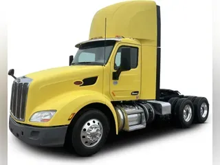 2021 Peterbilt 579