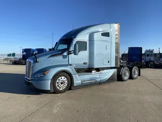2022 KENWORTH T680