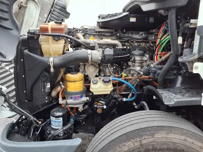 2018 FREIGHTLINER/MERCEDES CASCADIA 125