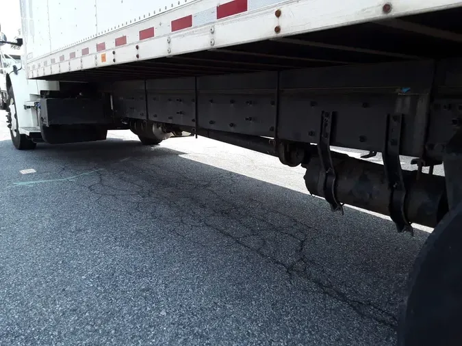 2019 FREIGHTLINER M2 106