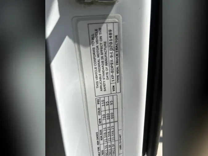 2020 Peterbilt 579