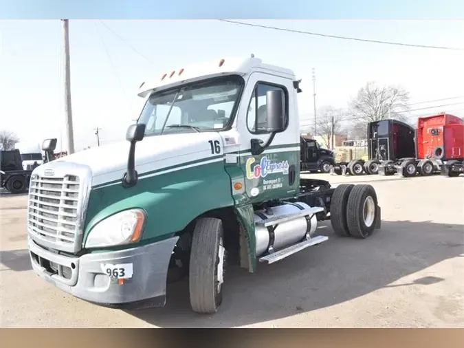 2009 FREIGHTLINER CASCADIA 125