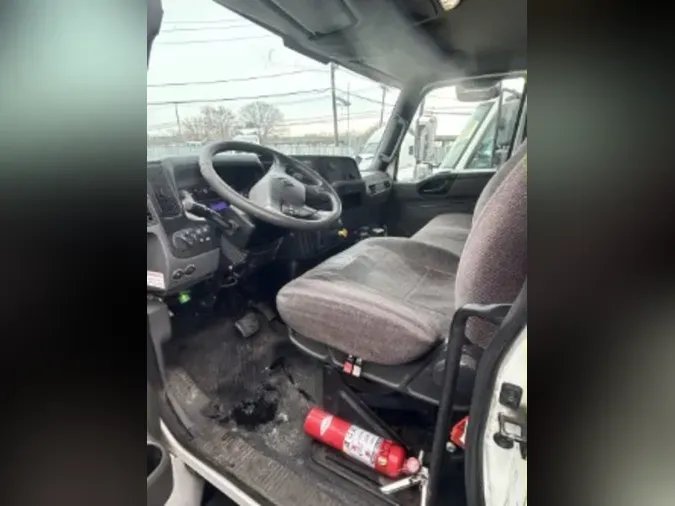 2020 NAVISTAR INTERNATIONAL MV607 (4X2)