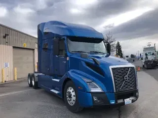 2020 Volvo VNL64760