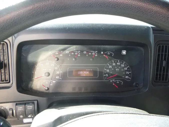 2020 International MV607
