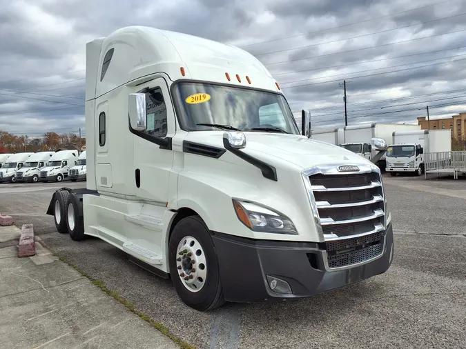 2019 FREIGHTLINER/MERCEDES NEW CASCADIA PX12664