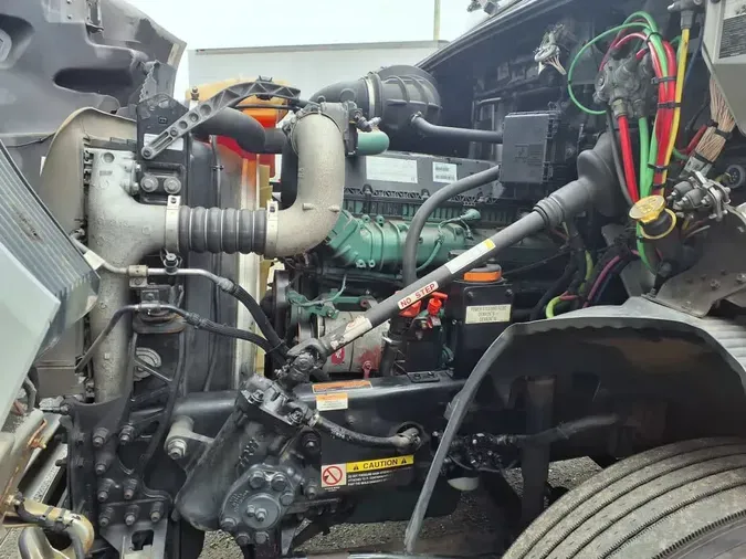 2019 FREIGHTLINER NEW CASCADIA PX12664