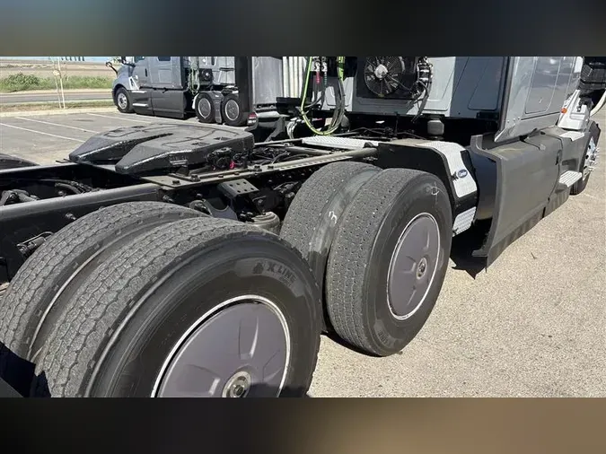 2022 INTERNATIONAL LT