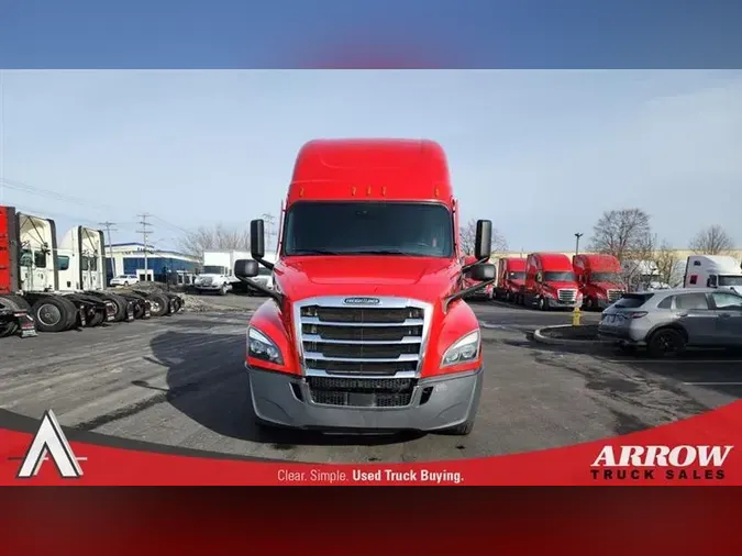 2021 FREIGHTLINER CA126