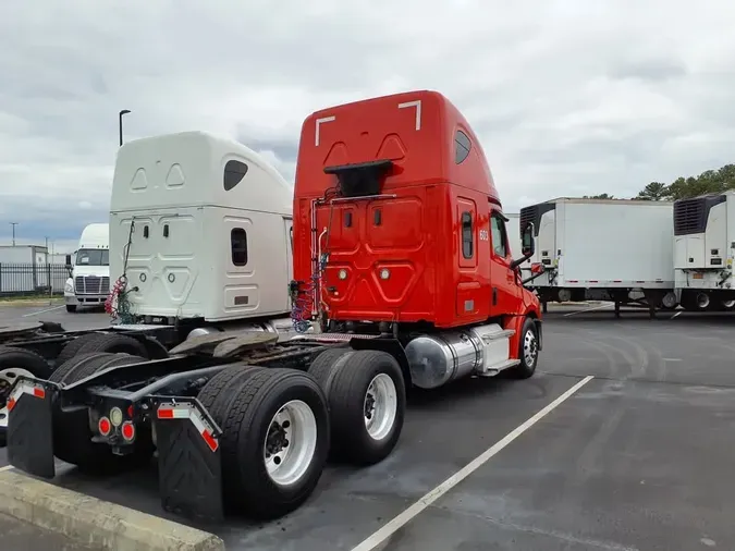 2019 FREIGHTLINER NEW CASCADIA PX12664