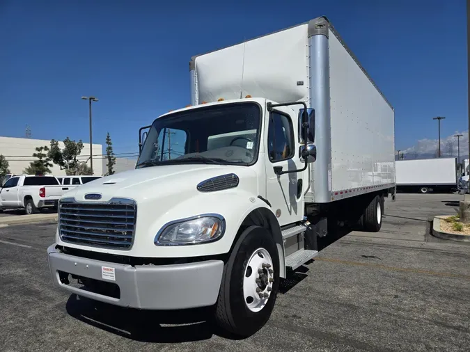 2022 Freightliner M2 112