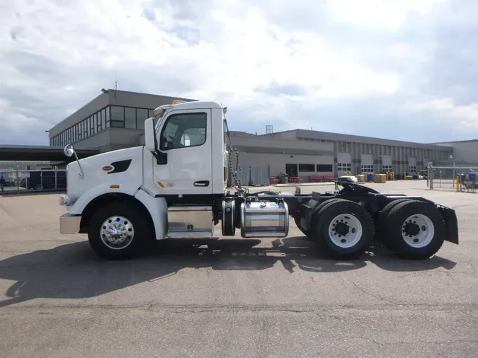 2020 Peterbilt 567