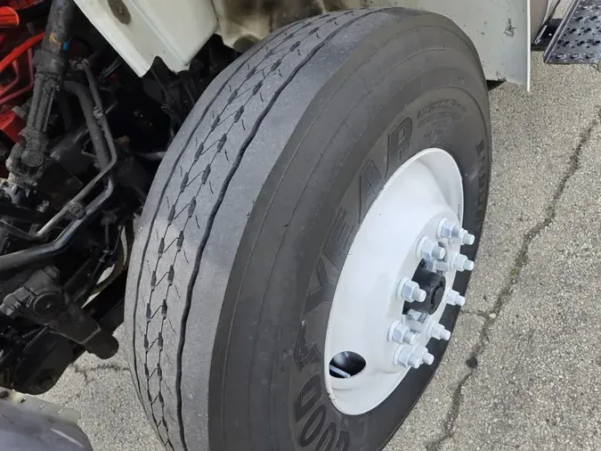 2019 International 4400