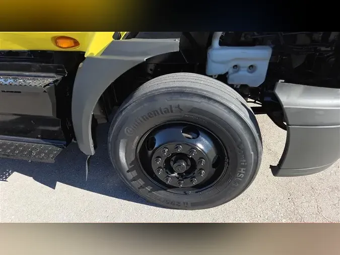 2018 INTERNATIONAL RH613