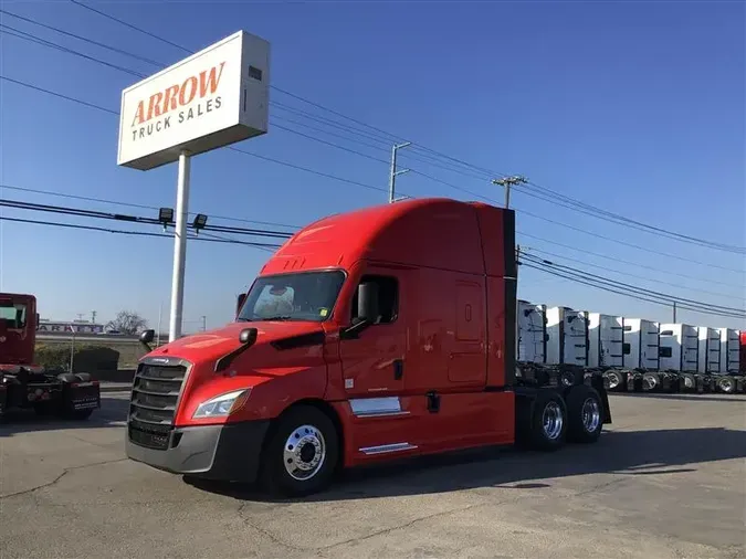 2022 FREIGHTLINER CASCADIA