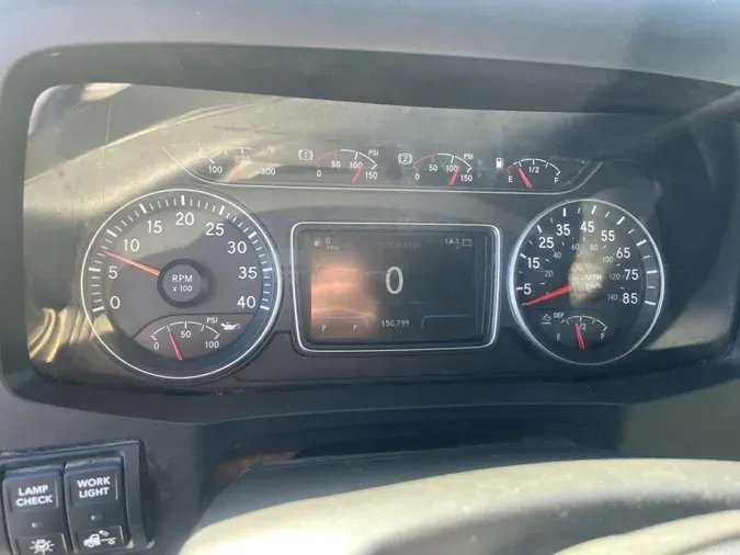 2021 International MV607