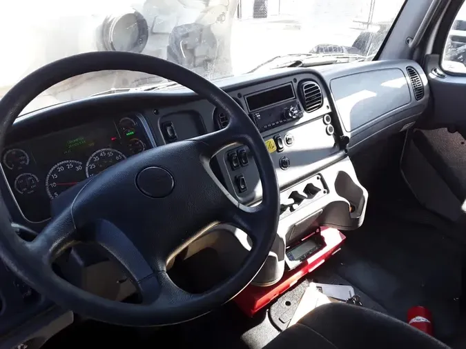 2019 FREIGHTLINER/MERCEDES M2 106ec72b289bcfc804e6e52bb68cbf10a0c