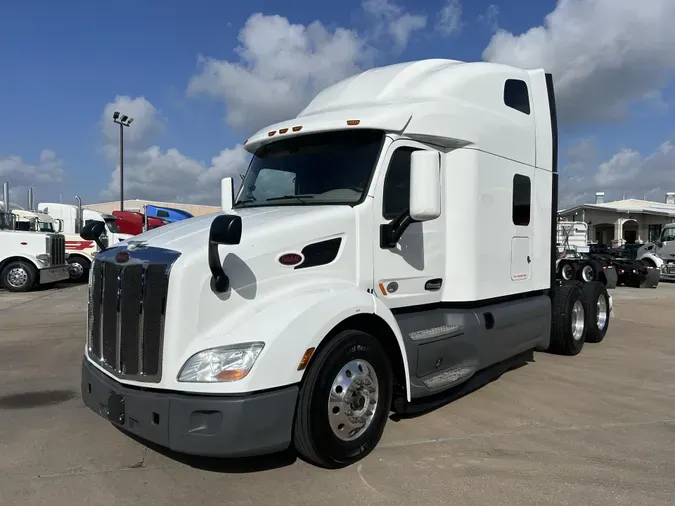 2021 Peterbilt 579