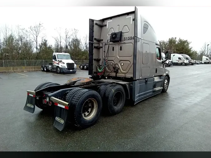 2021 Freightliner Cascadia