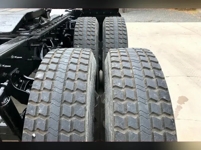 2021 INT LT625 6x4