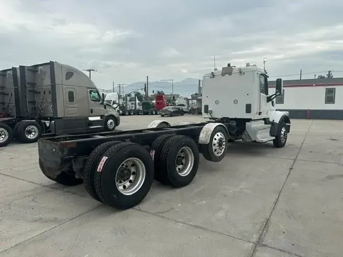 2021 Peterbilt 567