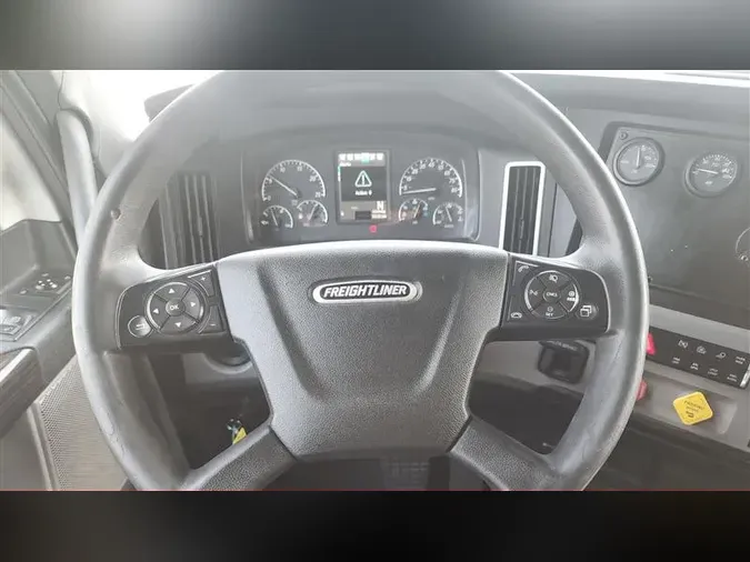 2019 FREIGHTLINER CA126