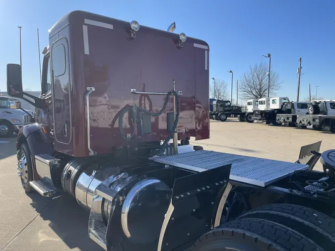 2020 Peterbilt 579