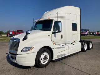 2019 International LT625