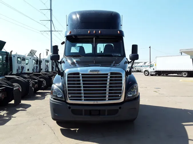 2019 FREIGHTLINER/MERCEDES CASCADIA 125