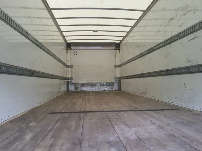 2022 FREIGHTLINER M2 106