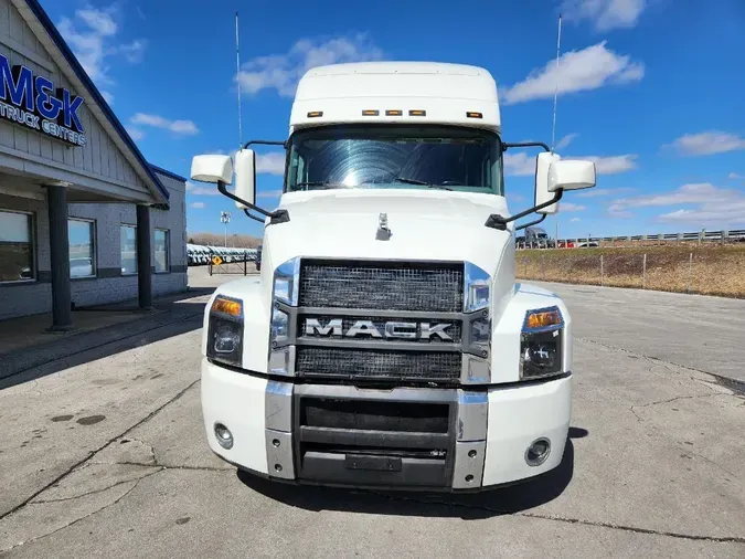 2023 MACK ANTHEM AN64T