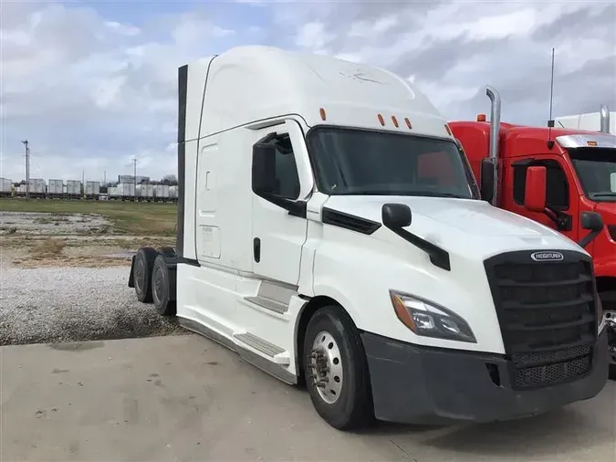 2022 FREIGHTLINER CASCADIA