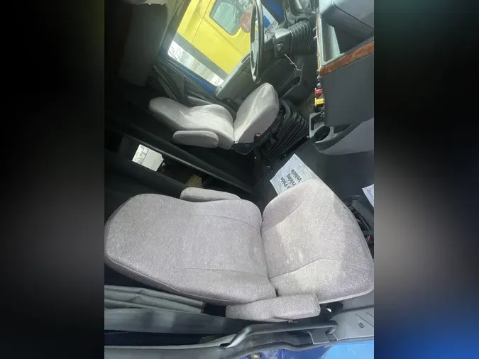 2022 International LT625