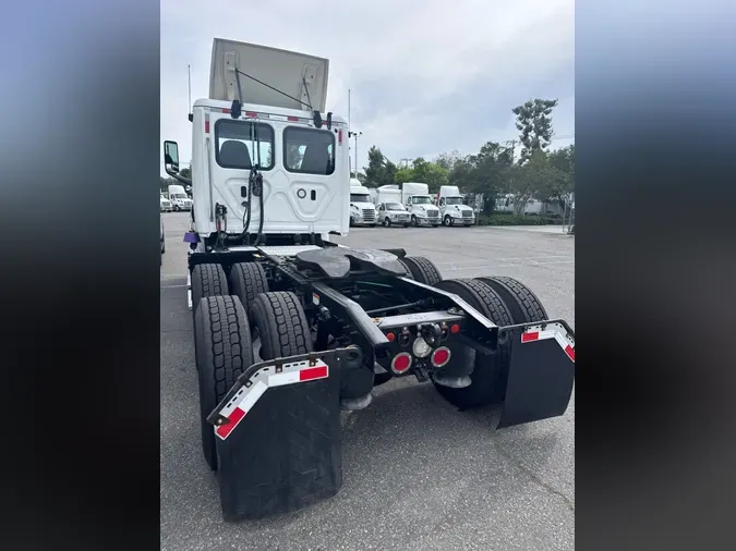 2019 FREIGHTLINER/MERCEDES NEW CASCADIA PX12664ec8eeb87963a02cd02982efc7d3dd01e