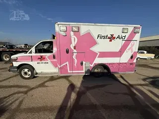 2010 CHEVROLET EXPRESS 3500