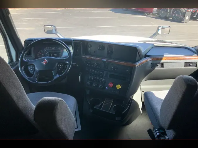 2021 INT LT625 6x4
