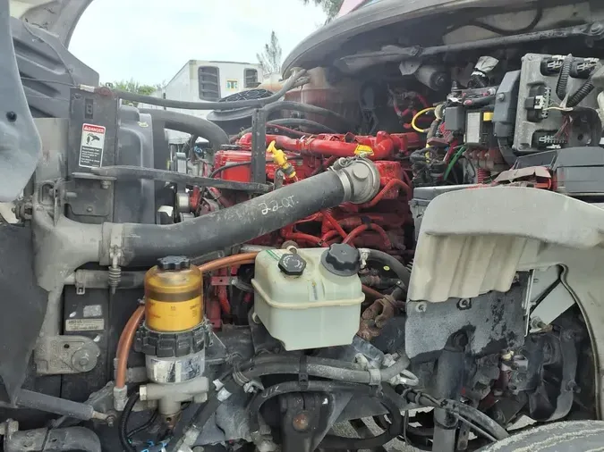 2018 FREIGHTLINER M2 106