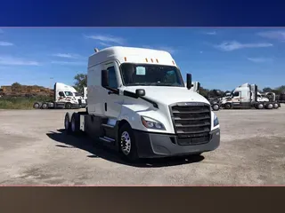 2022 Freightliner Cascadia 126