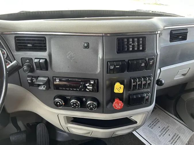 2021 Peterbilt 579