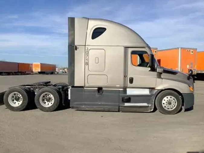 2024 Freightliner Cascadia