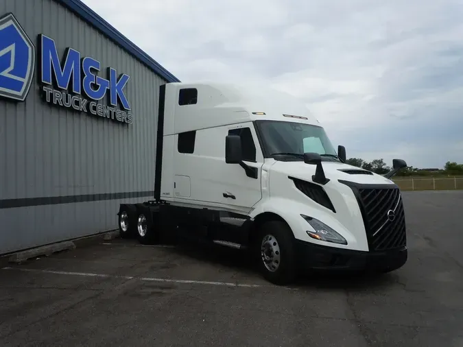 2026 VOLVO VNL64T860