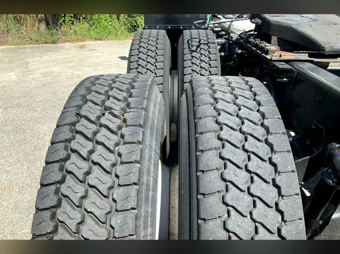 2019 INT LT625 6x4