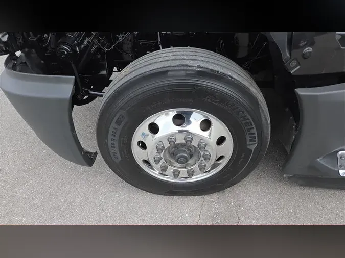 2022 INTERNATIONAL LT